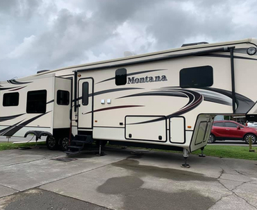 5TH WHEEL, CLASS A OR CLASS C?